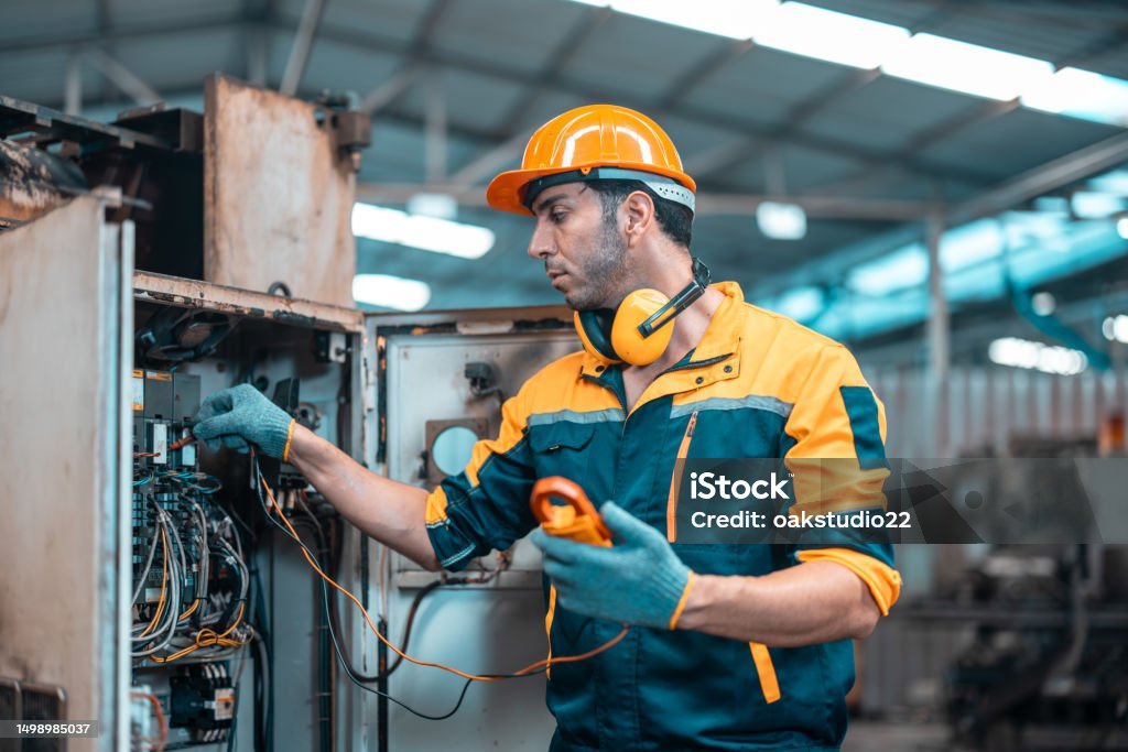 Engenheiro elétrico para regularização de imóvel com a CEMIG em Belo Horizonte